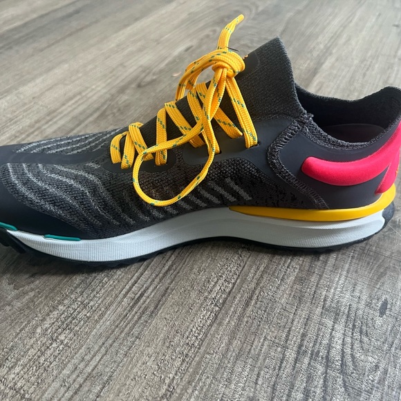 The North Face Shoes The North Face Mens Vectiv Escape Knit Shoe 5